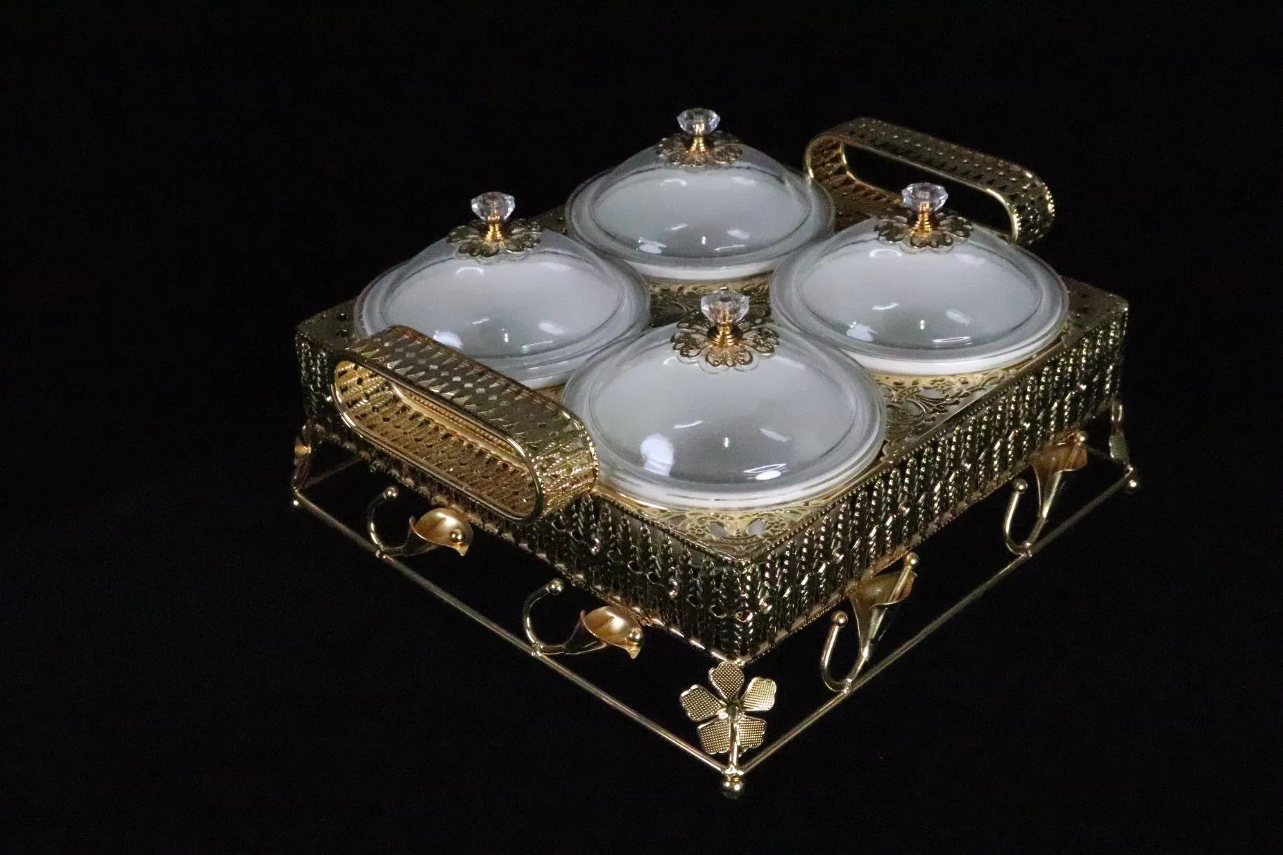 New High-End Gold-Plated Iron Art with 4 Ceramic Bowls with Lids