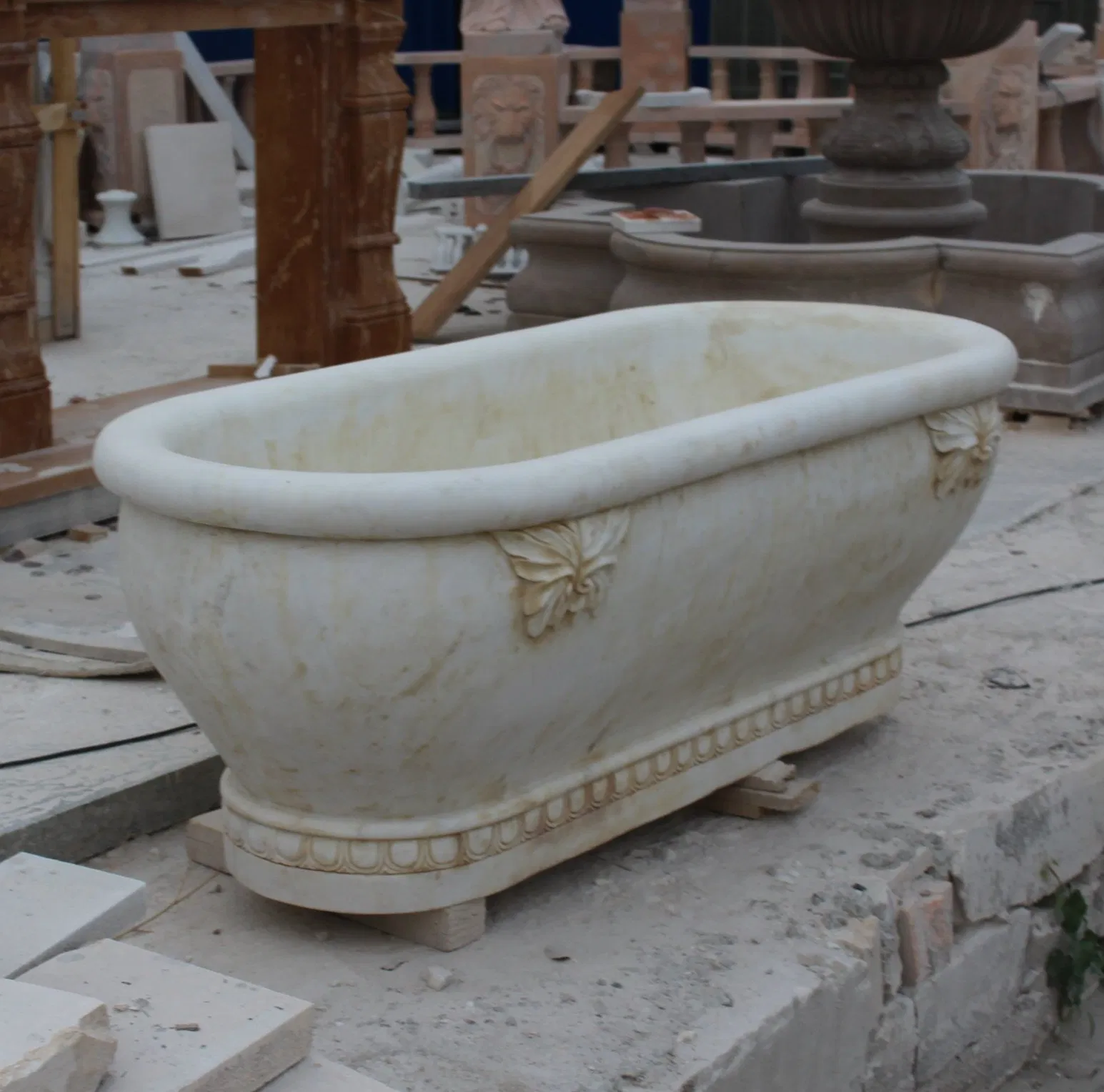 Elegant Design Marble Bath Tub Antique Marble Bathtub with Lion Heads (SYBT-016)
