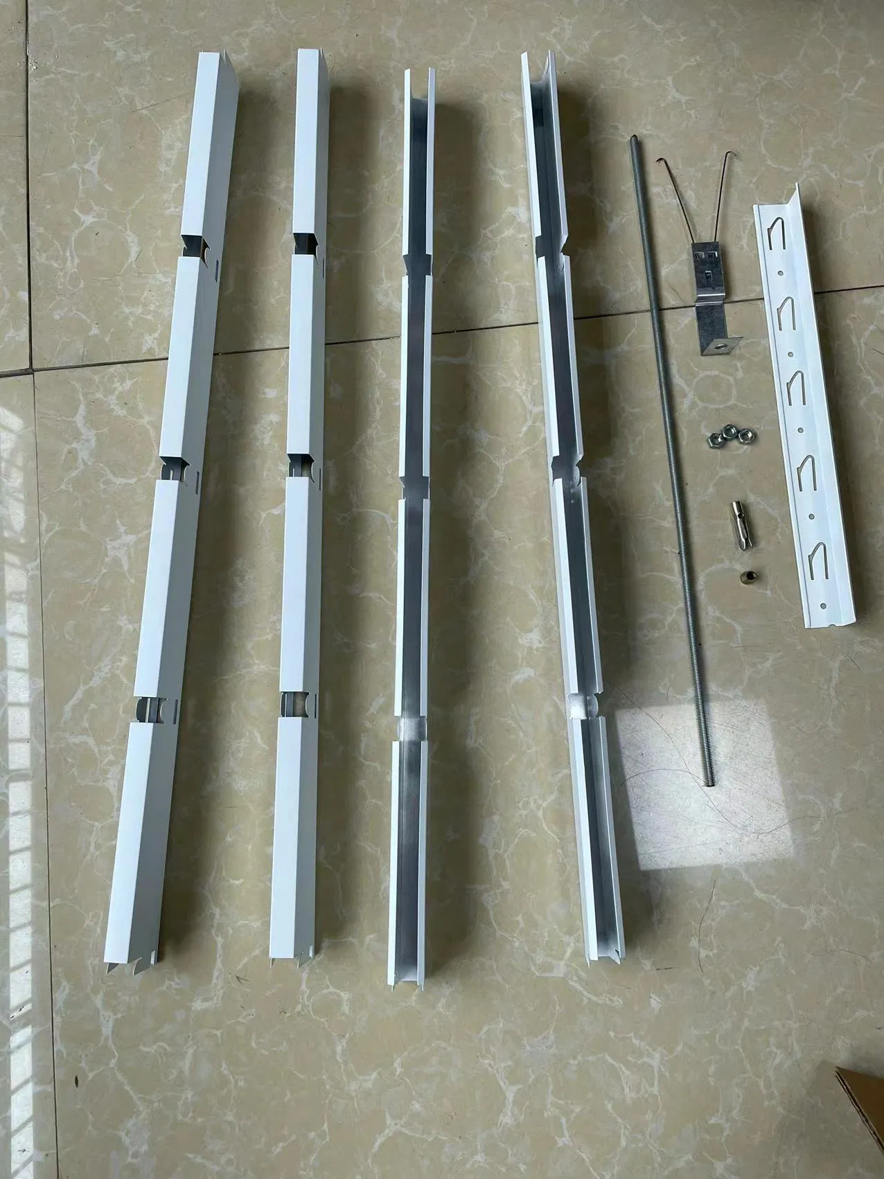 100X100 Factory Price Metal Open Cell Suspended Ceiling Tile Supermarket Ceiling