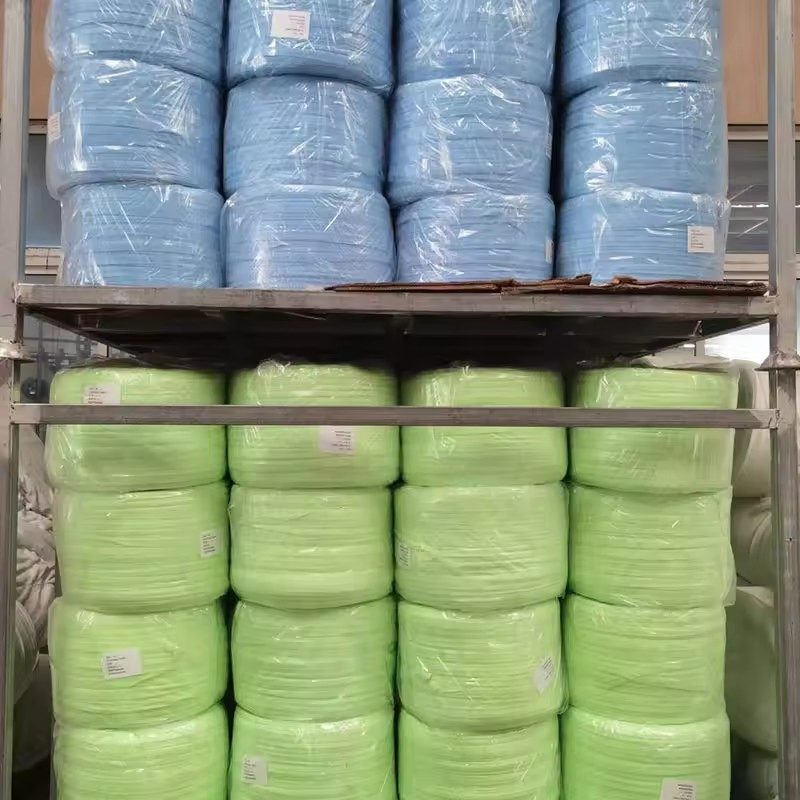 Soft Absorbent Floor Cleaning Cloth Materials 80% Polyester 20% Polyamide Wet Dry Dual Use Microfiber Mop Strip Refill Head Cloth Fabric Roll for Making Mop