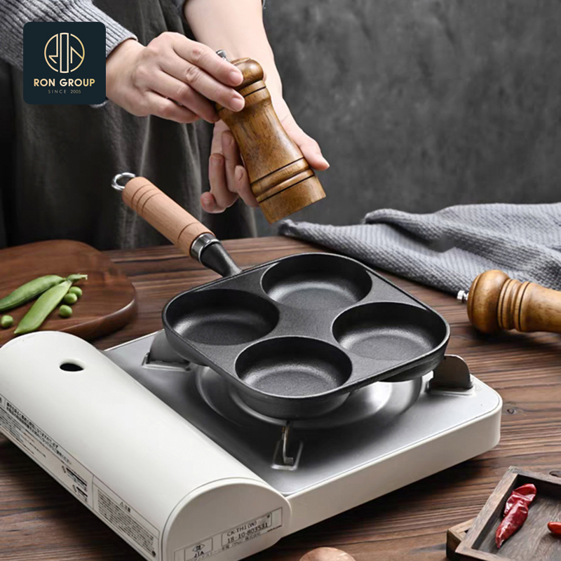 Cast Iron Pot with Four Compartments for Multifunctional Cooking and Wooden Handle Restaurant Set