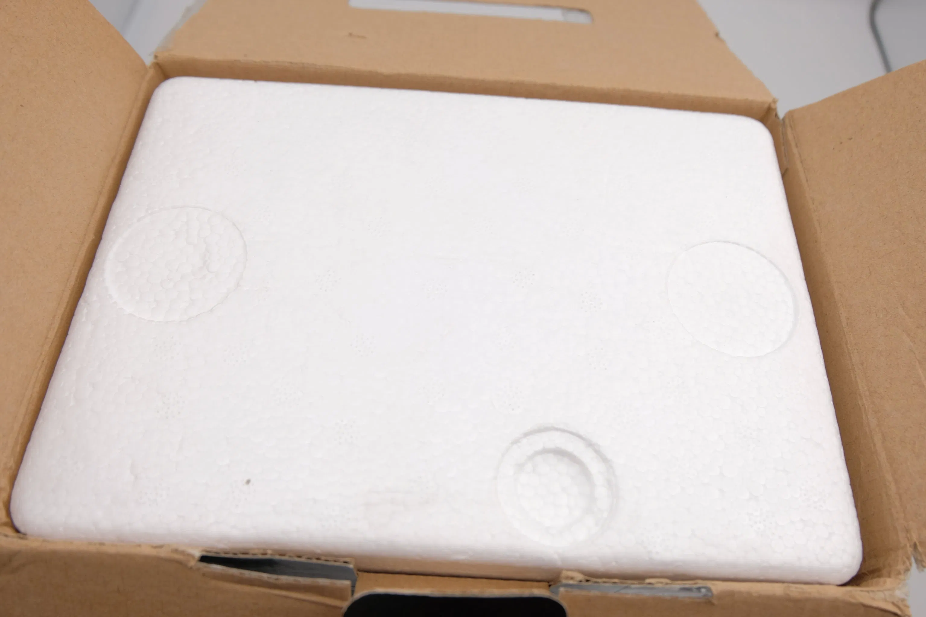 China Manufacturer Customized Household Kitchen Appliances 8 Cups 1.5L Automatic Electric Rice Cooker