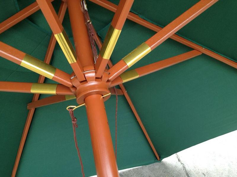 Деревянный садовый зонт 300 см с кривошипом