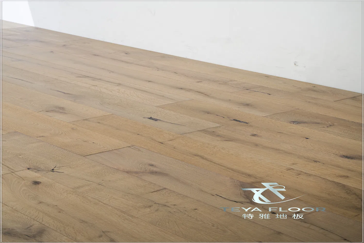 Hot Sale Oak Engineered Wood Flooring with High Quality Wood Parquet