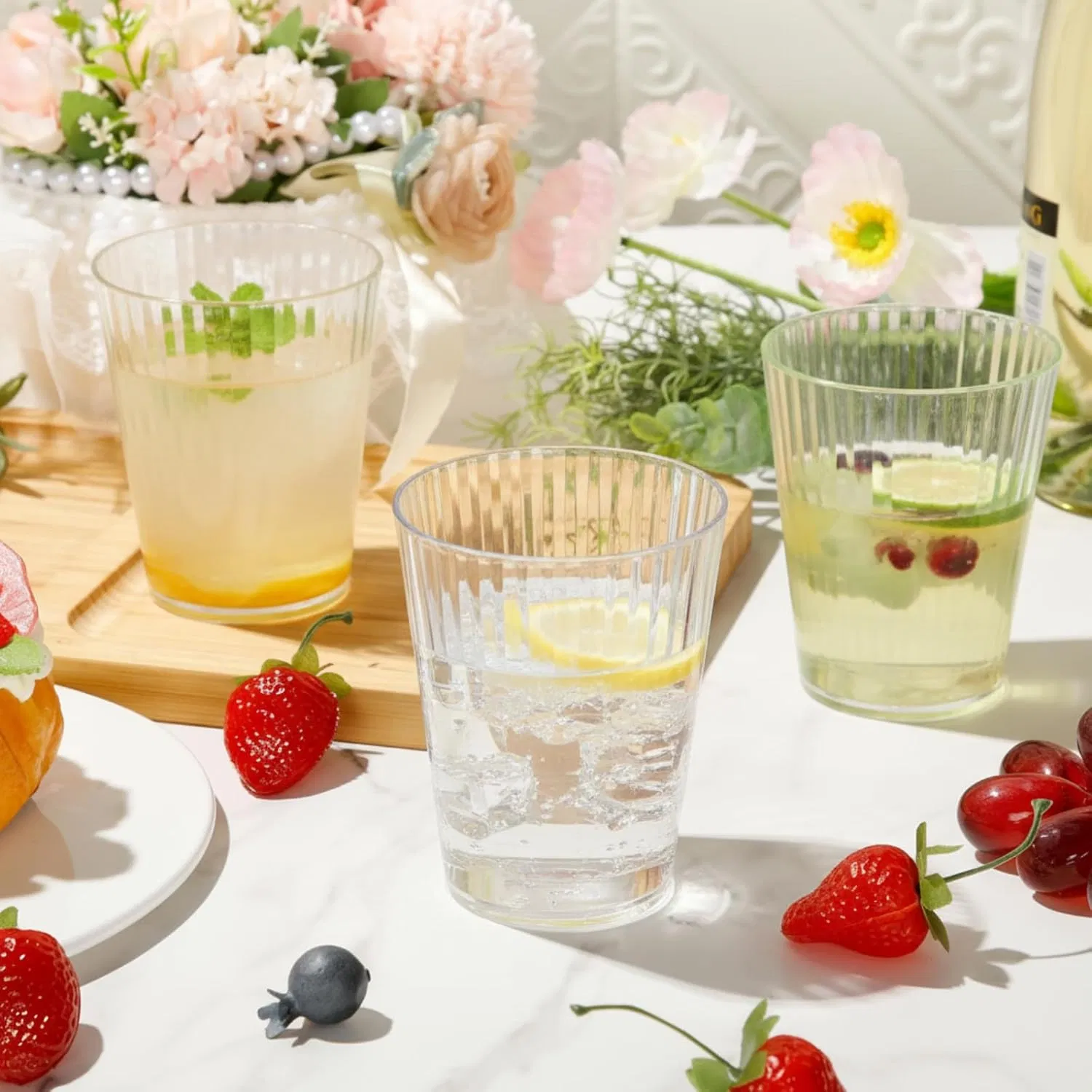 Clear Plastic Ribbed Wine Glasses Stemless Wine Glasses Tumblers Water Cups