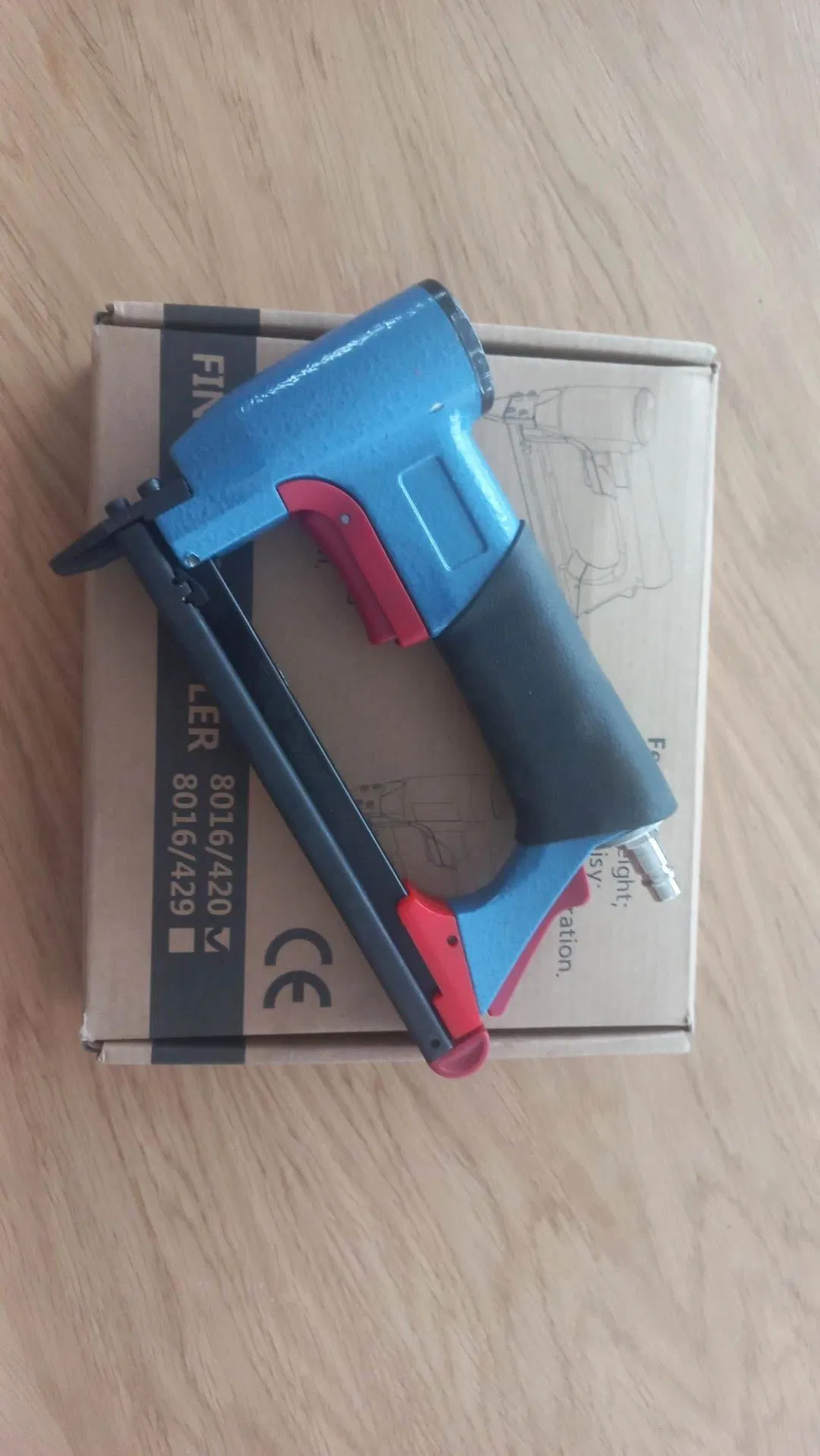 Пневматический степлер Feida 21 Gauge 8016