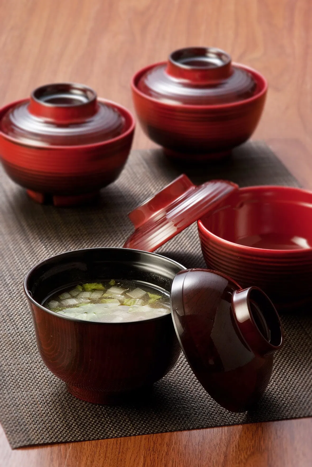 Melamine Miso Bowl Set Japanese Style Omakase Restaurant Hotel Serving Red & Black Bowl Set