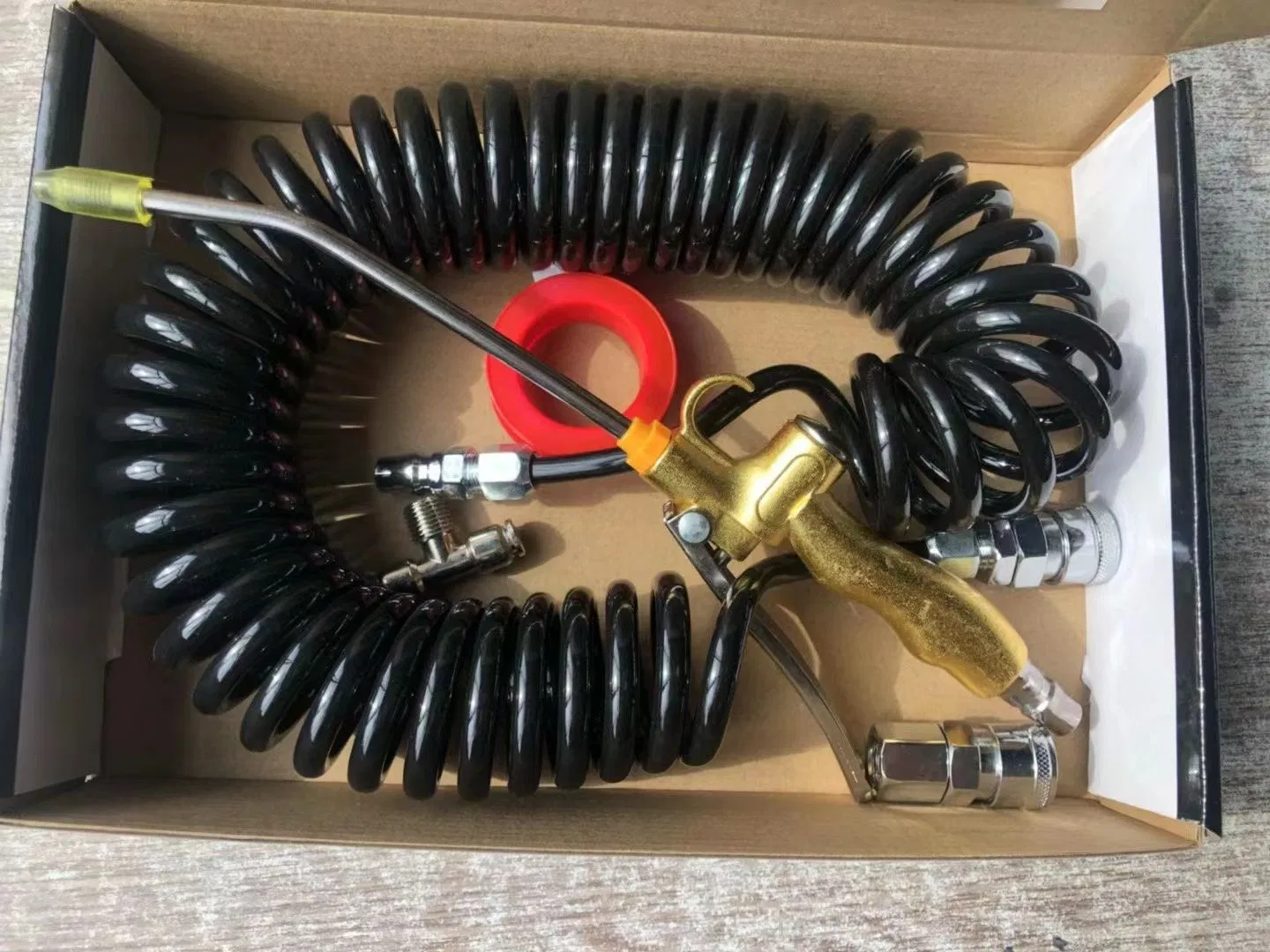 Пистолет для обдува воздухом с комплектом насадок и шлангом