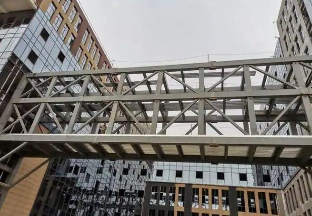 Aerial Steel Structure Corridor/Angle Steel Truss Constructions/High Strength-to-Weight Ratio