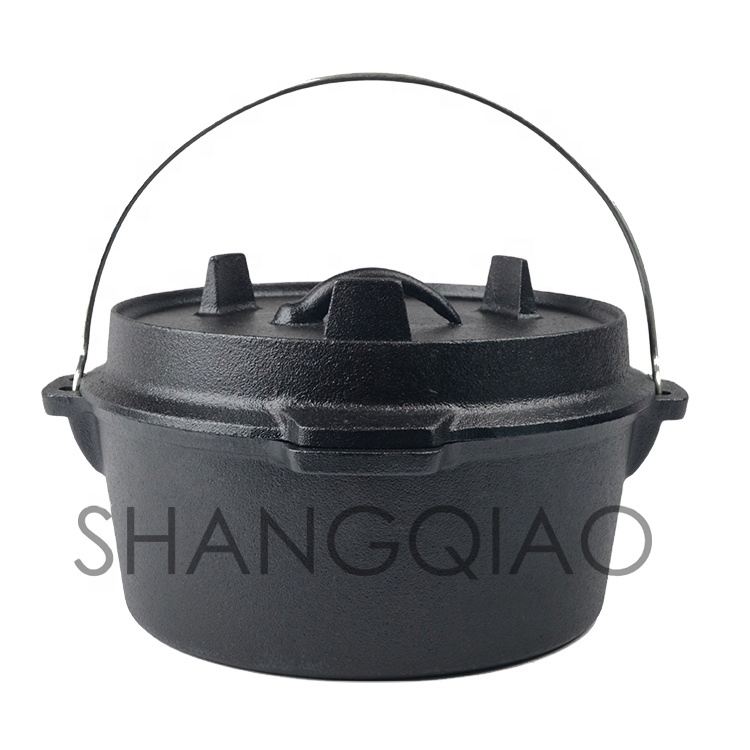 Чугунный походный котелок Dutch Oven с ножками