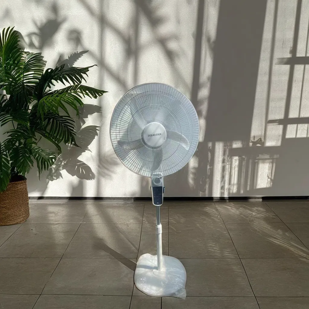 16 Inch Rechargeable Solar Panel Table Fan with LED Light USB Power Multi Function Portable Fan for Home RV Outdoor Use Rechargeable Stand Fan