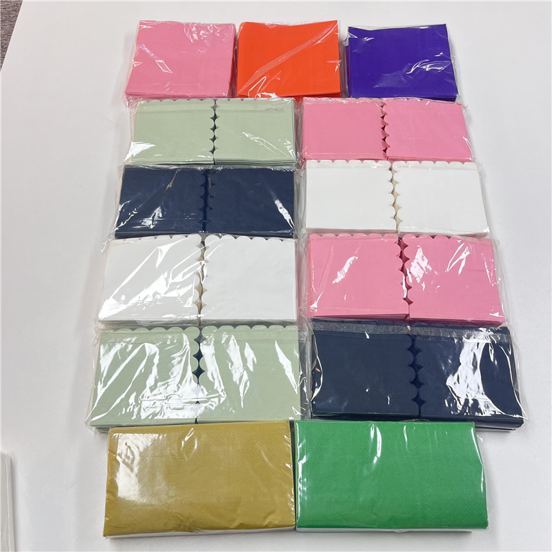 Wholesale Factories Custom Logo Eco Friendly Good Quality Embossed 1/4 Fold White Luncheon Serviettes Paper Napkins