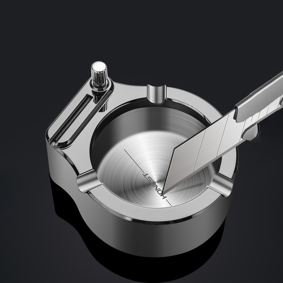 Practical Smoking Ashtray Crafted From Stainless Steel Spill Proof a Cigarette Holder with a Cigarette-Lighting Function Ashtray