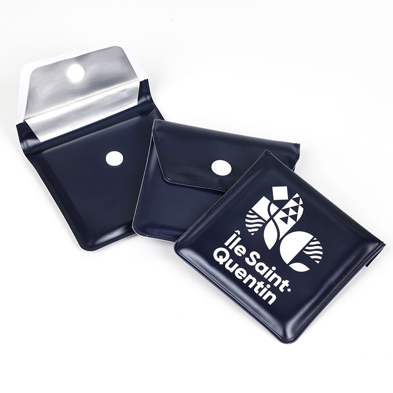 Custom Logo Cigarette Recycle Kraft Paper Square Mini Smell Proof Friendly Pocket Portable Ashtray Pouch Ashtray Bag