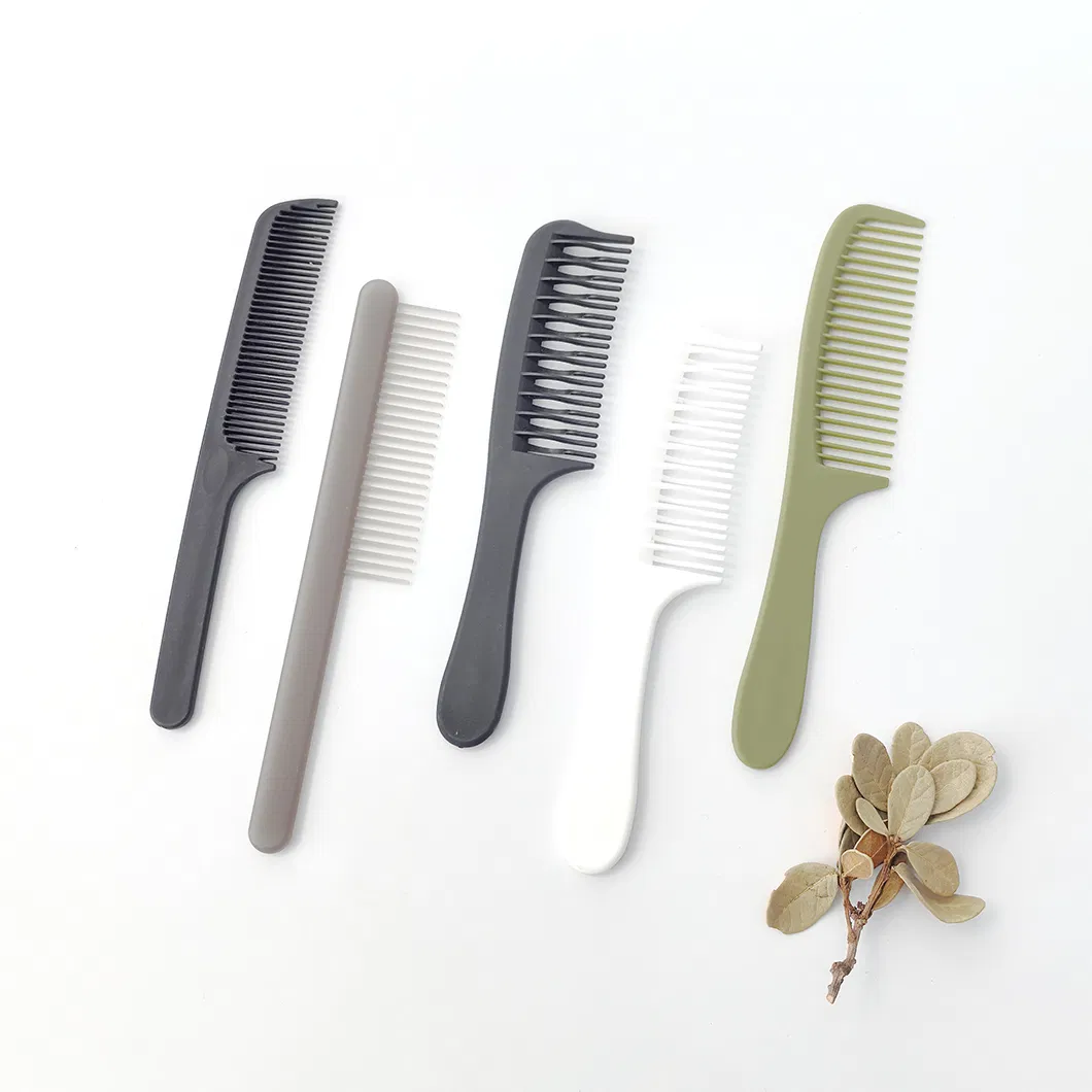 Premium Disposable Plastic Combs for Hotels and Spas