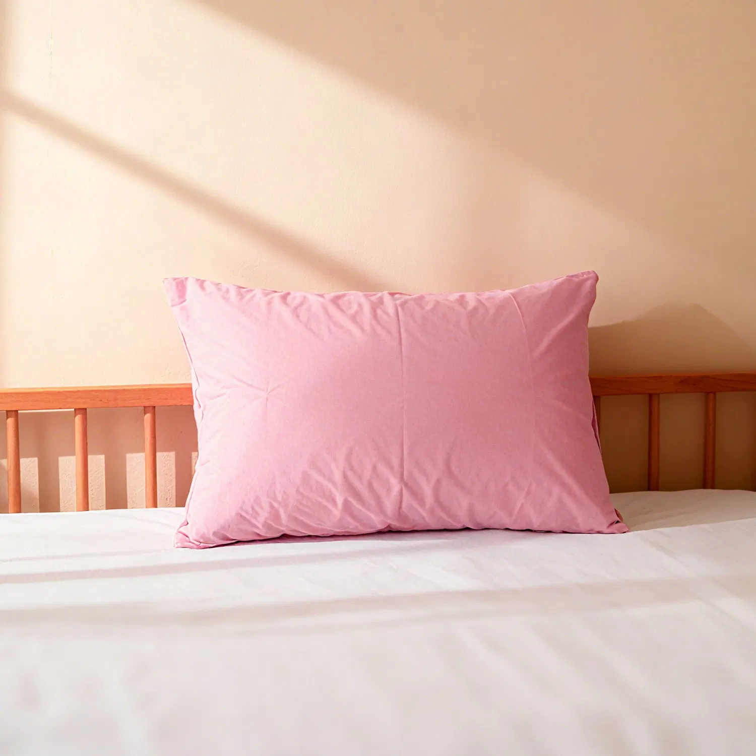 Pillowcases for Night Sweats, Bamboo Cotton Pillow Cover 2 Pack Pillow Protector