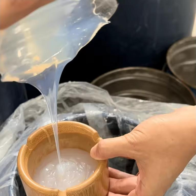 Affordable Liquid Transparent Adhesive Waterproof Coating Material for Waterproofing