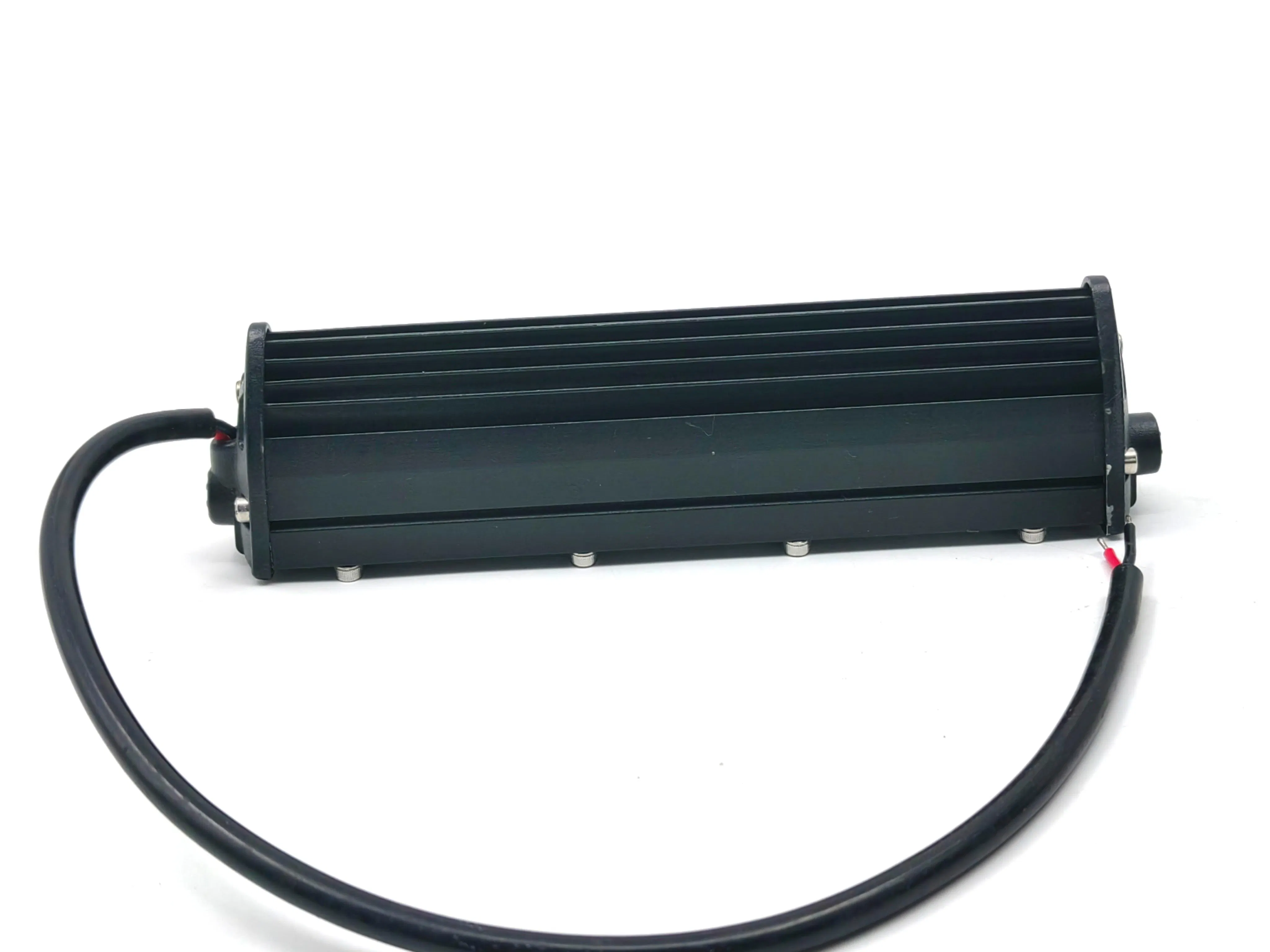 7-дюймовая однорядная светодиодная фара-прожектор для внедорожников и грузовиков