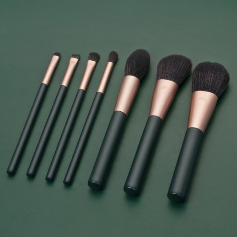 7PCS New Arrival Wooden Handle Professional Vegan Makeup Tool Private Label Makeup Brush Set