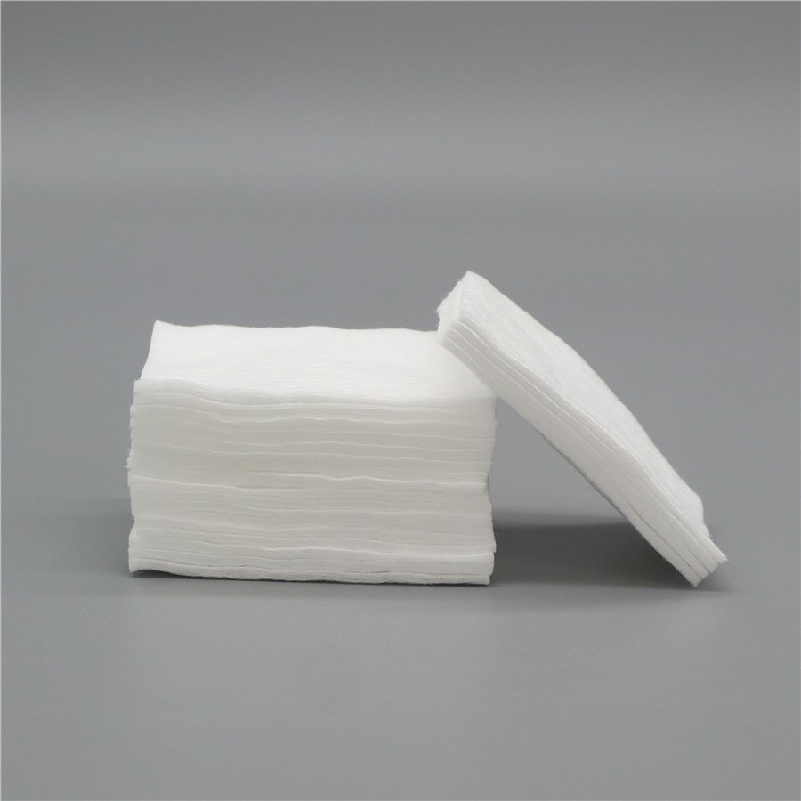 100% Plain Cotton Square Pads