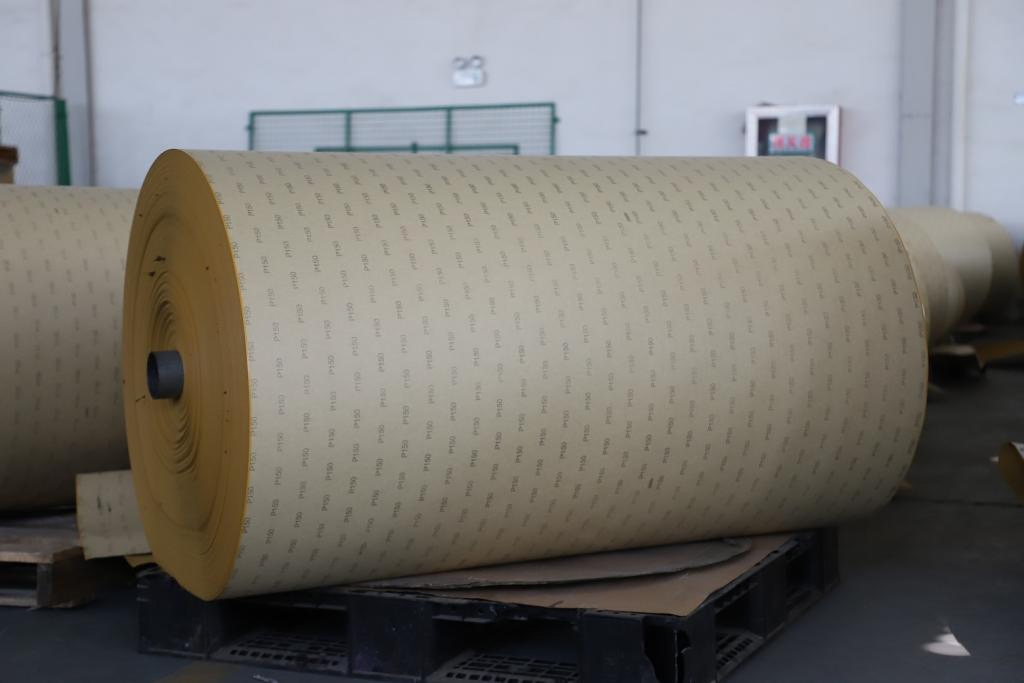 Шлифовальная бумага Gold Sandpaper 150#, рулон 1.4м x 100м