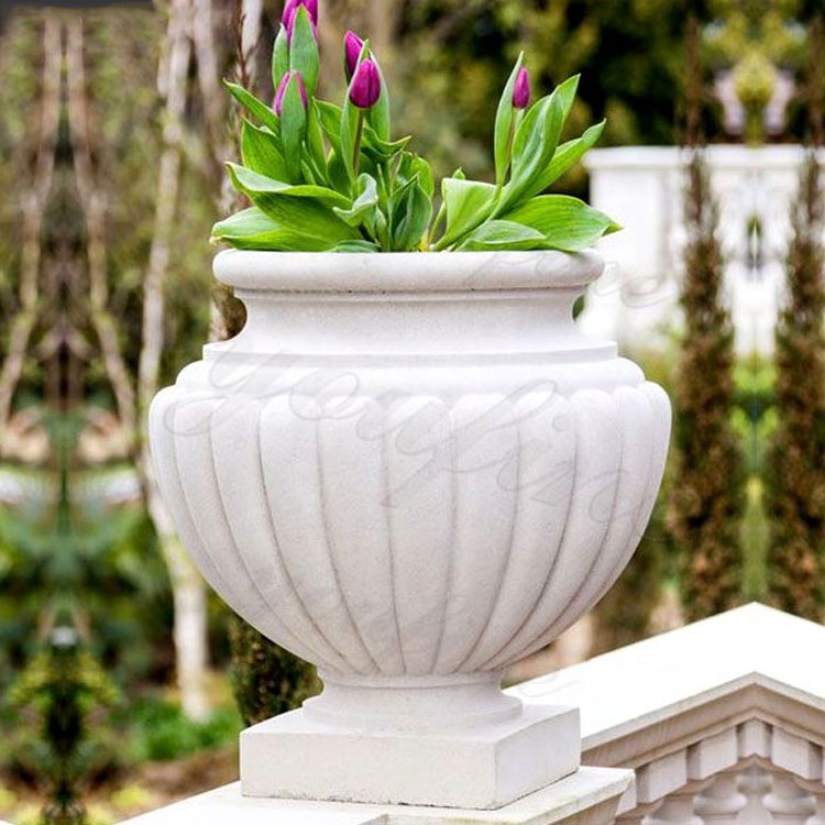 Кашпо садовое мраморное белое резное