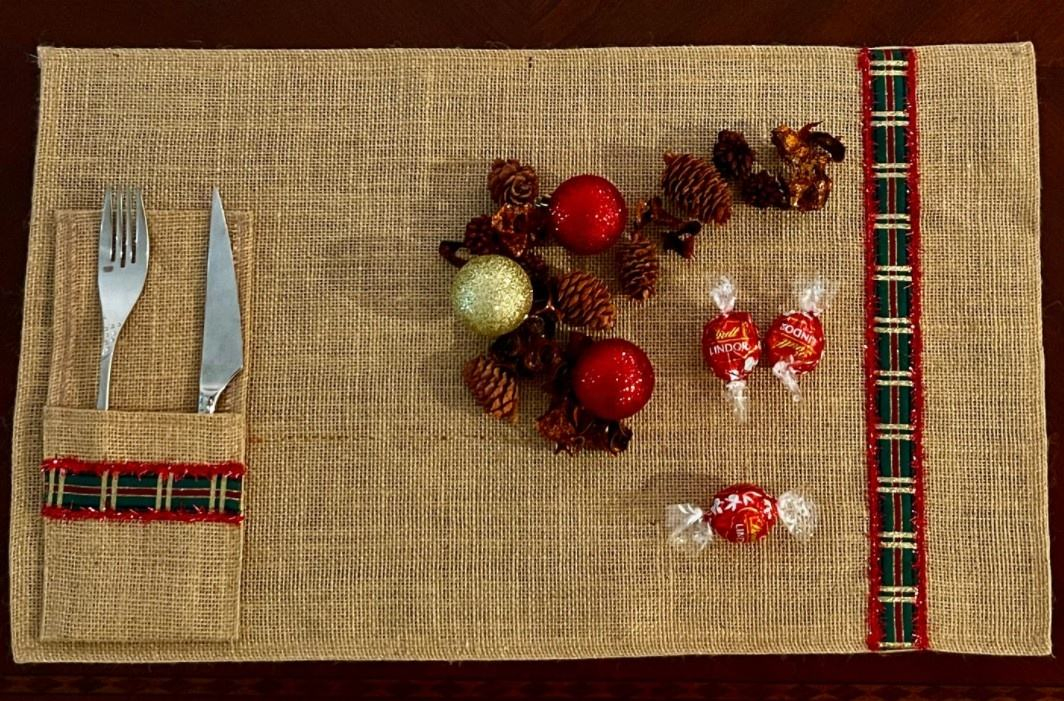 Handmade Country House Table Runner and Burlap Placemats for Christmas