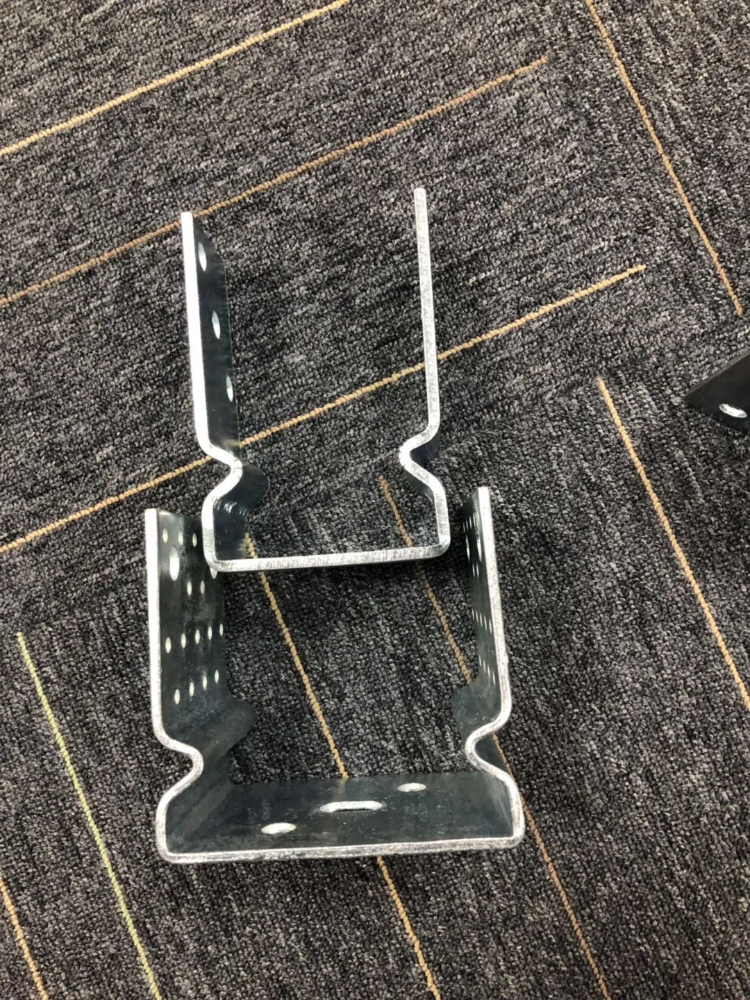 6X6 Post Concrete Base Fence Post Anchors in Concrete/Ground Anchor