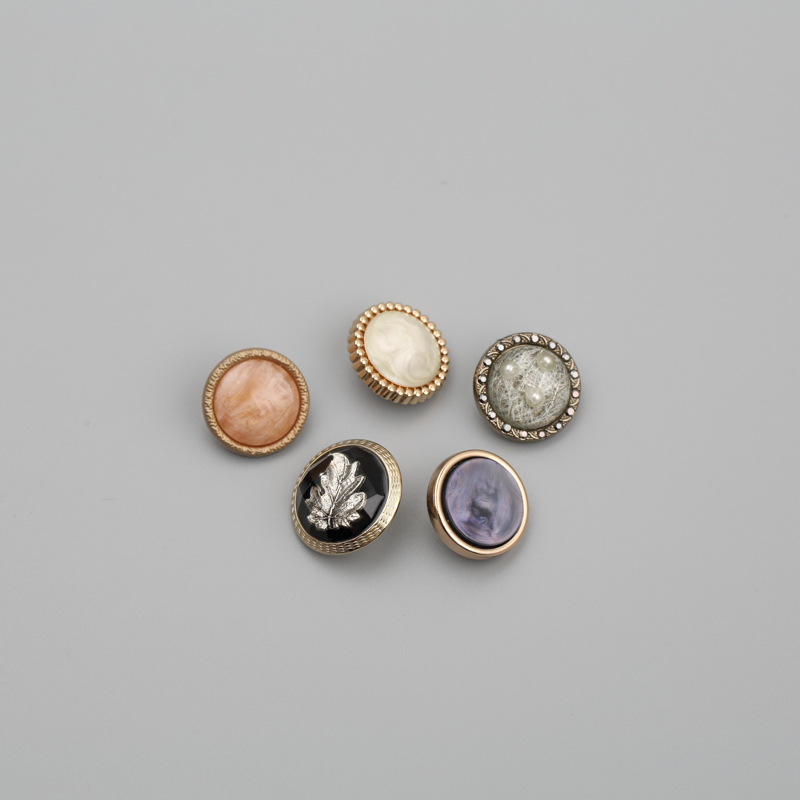 Пуговицы металлические для женской одежды и свитеров