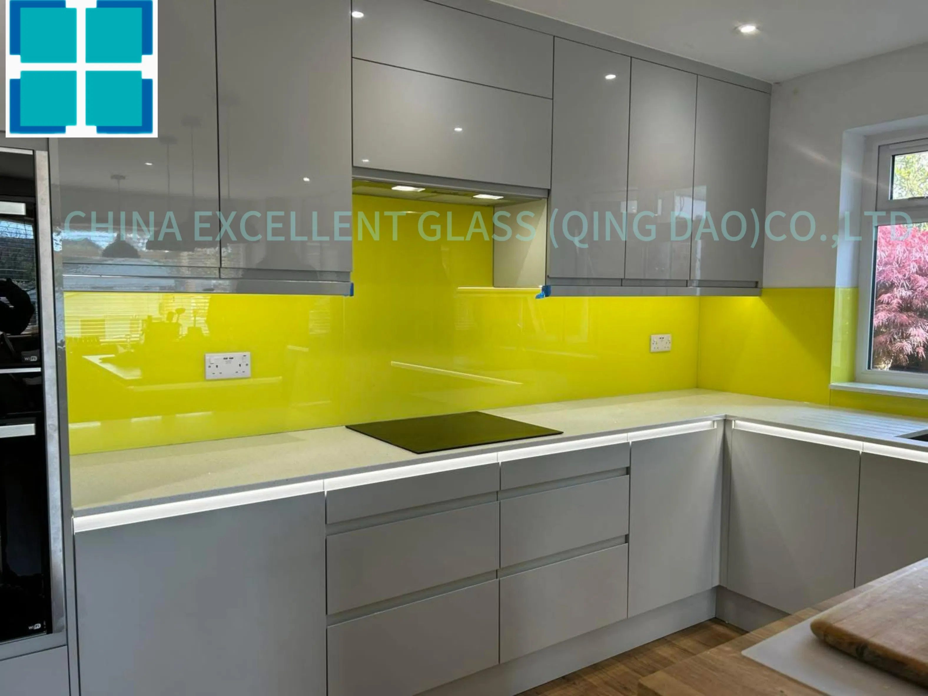 Red Green Yellow Blue White Black 3mm, 3.2mm, 4mm, 5mm, 6mm Decorative Kitchen/ Door/Window Painted Glass