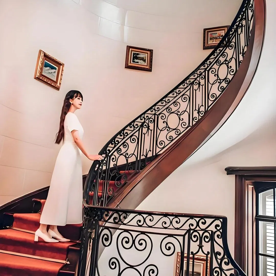 Versatile Metal Stair Fence for Garden and Yard with Custom Color Options