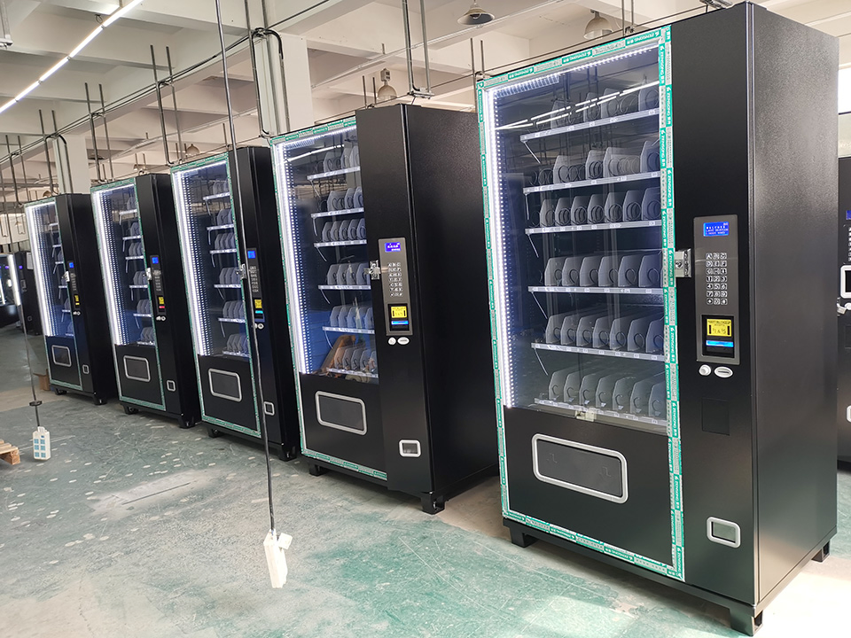 Hot Sale Small Snack & Drink Combo Vending Machine (G424)