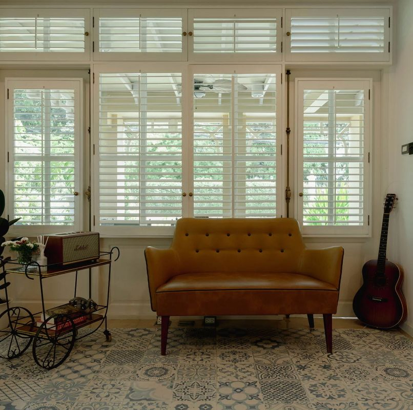 Custom Made by Pass PVC Window Shutter Plantation Shutters Interior and Wooden Plantation Shutter Direct From China
