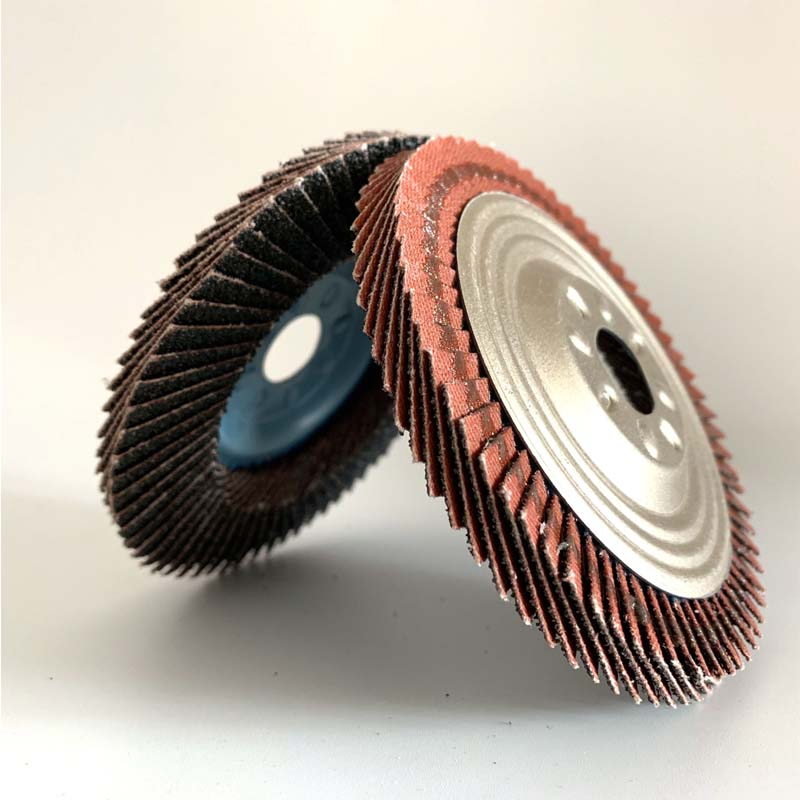 Лепестковый шлифовальный круг 100 мм для металла