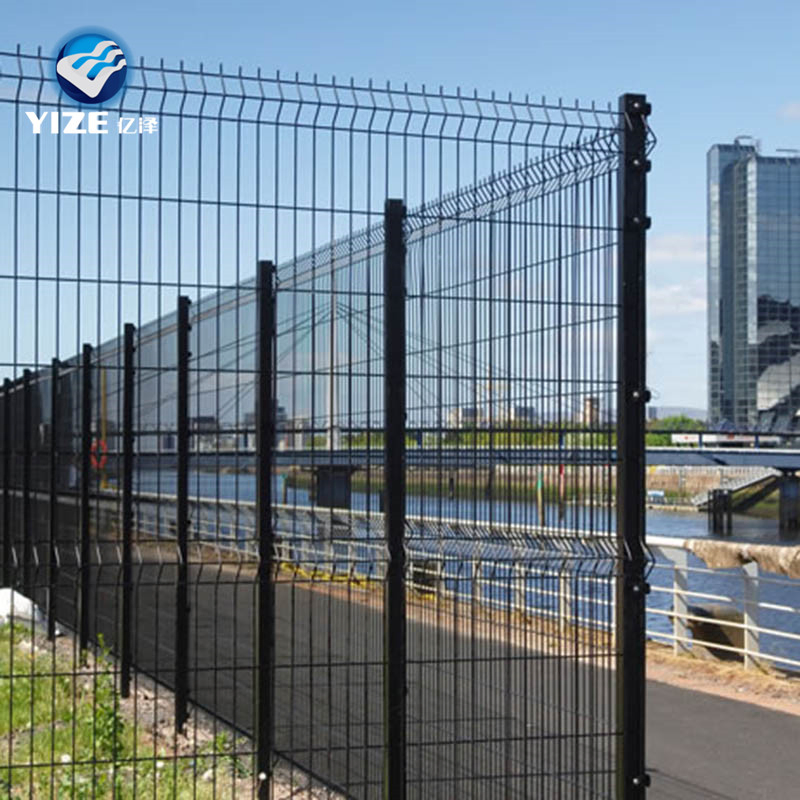 High Quality Welded Wire Mesh Fence with Curves