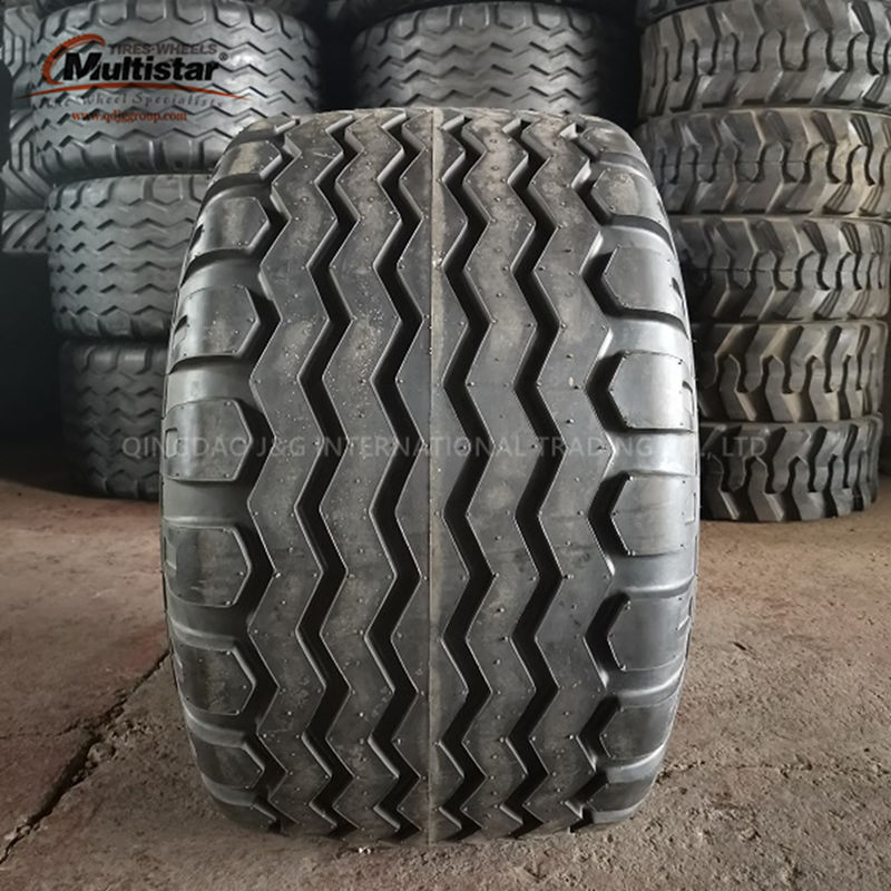 Смеситель кормов Farm Feed Mixer 500/50-17 на дисках