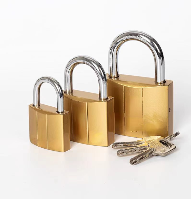 Brass Painted Iron Padlocks and Keys in Bulk Waterproof Safety Padlock