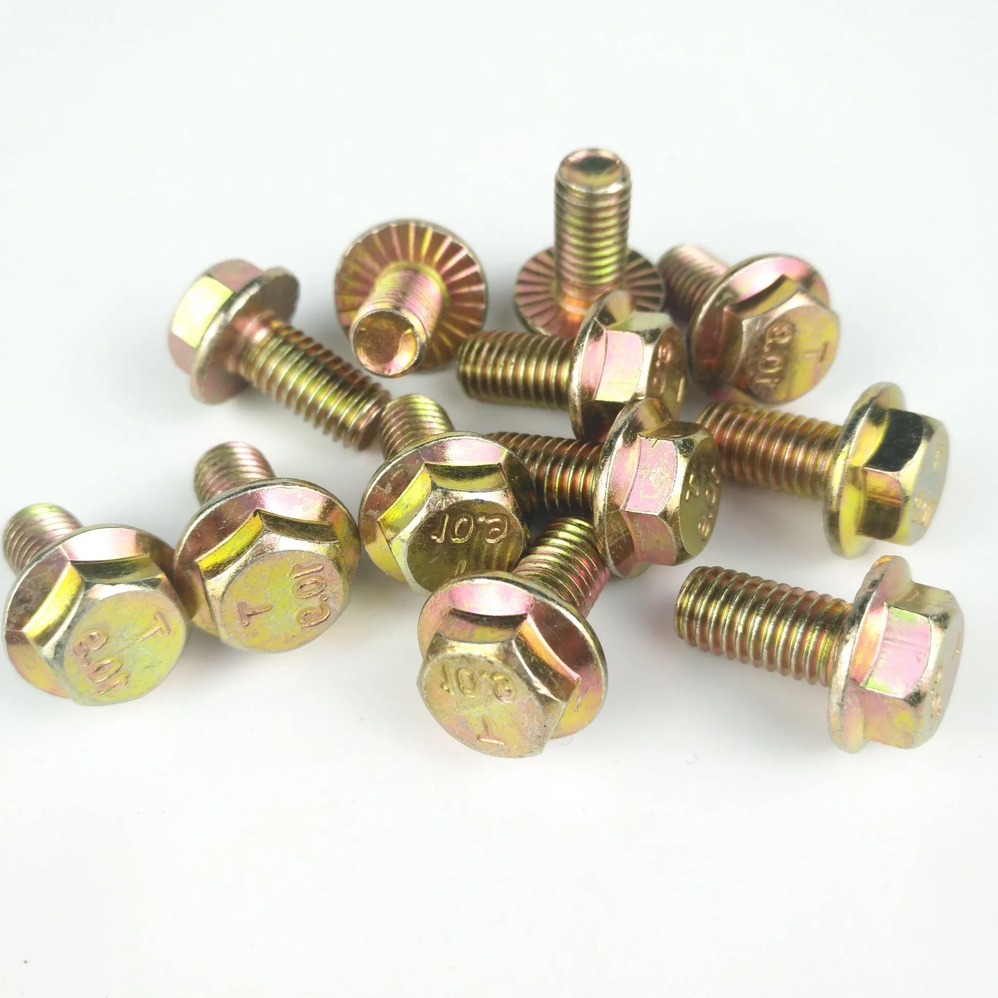 Анкерный клиновой болт с гайкой M10