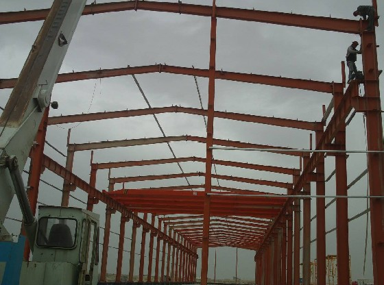 Low Cost Modern Prefab Steel Structure Building Prefabricated Warehouse/Workshop/Aircraft Hangar/Office