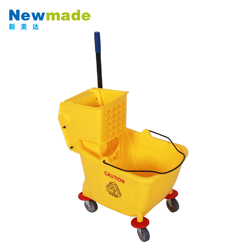 32L Single Mop Wringer Trolley