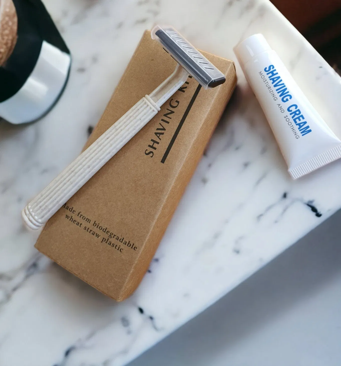 Customized Environmentally Friendly and Biodegradable Wheat Straw Hotel Disposable Shavers