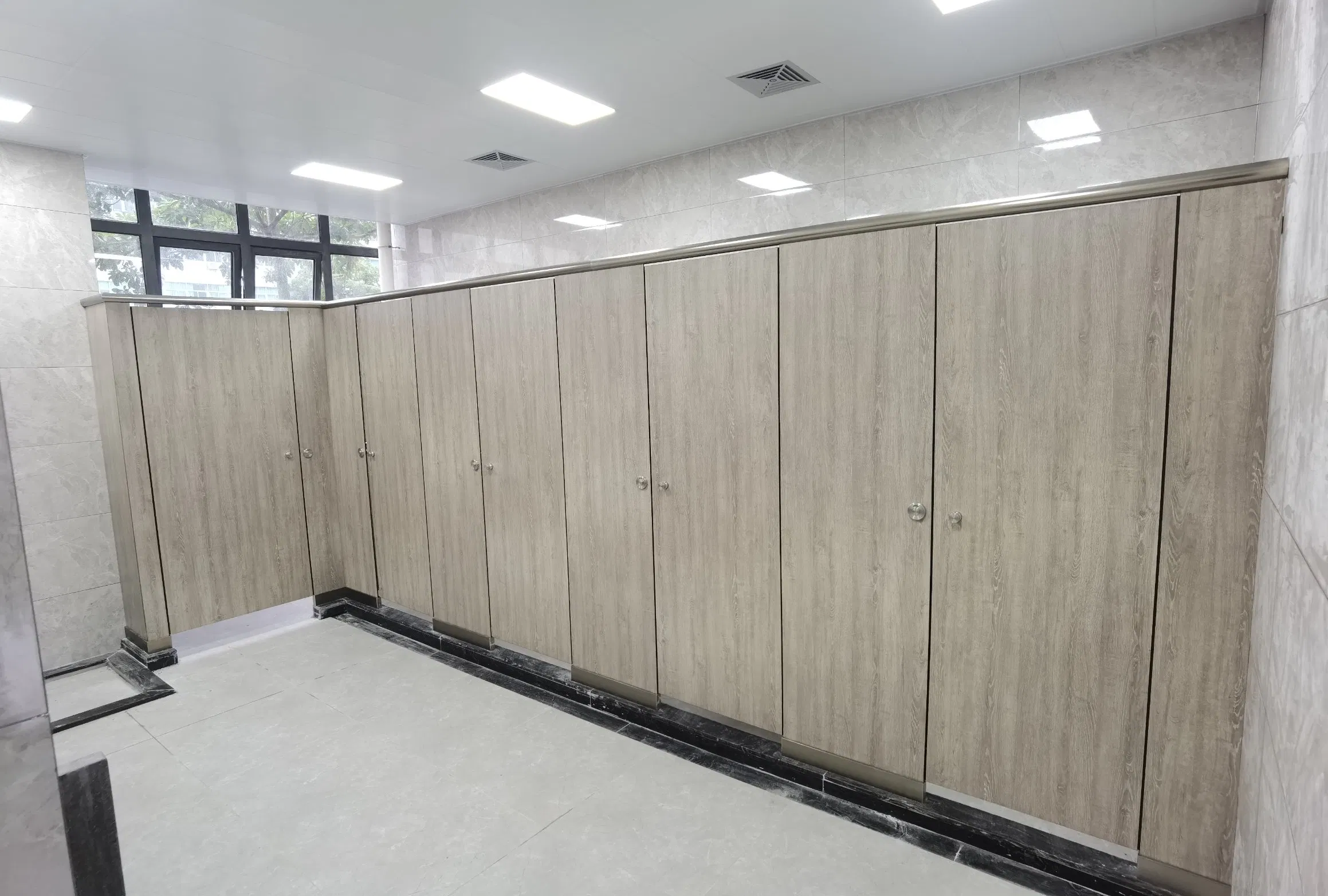 12mm Phenolic Compact Laminate Toilet Cubicle Partition Price for Sale
