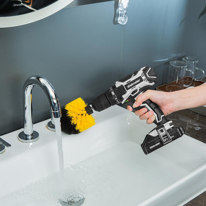 Аккумуляторный гайковерт 21В с ударным механизмом