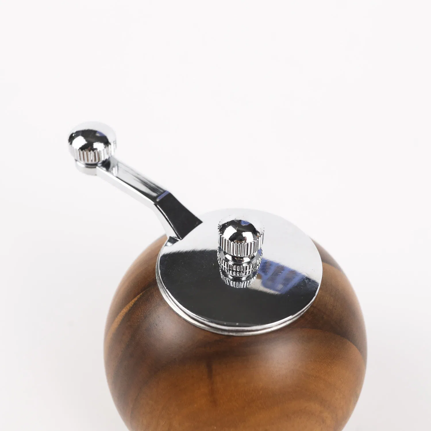 Ручная мельница для соли и перца из акации