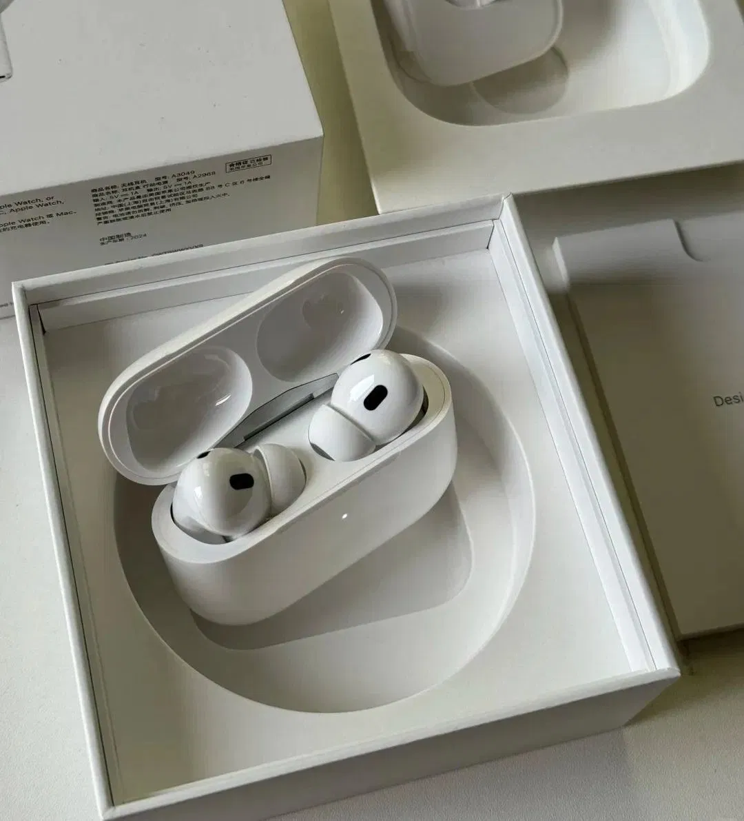 Sports Bluetooth Tws Type-C Gaming in-Ear Headphones