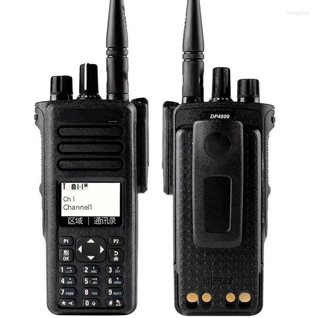 Портативная рация DMR XIR P8660I, дальность до 8 км