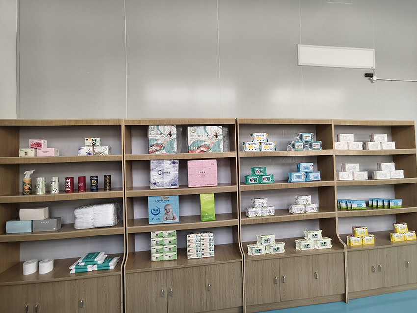 Premium Coreless 4ply Customized Packing Toilet Paper for Home Use