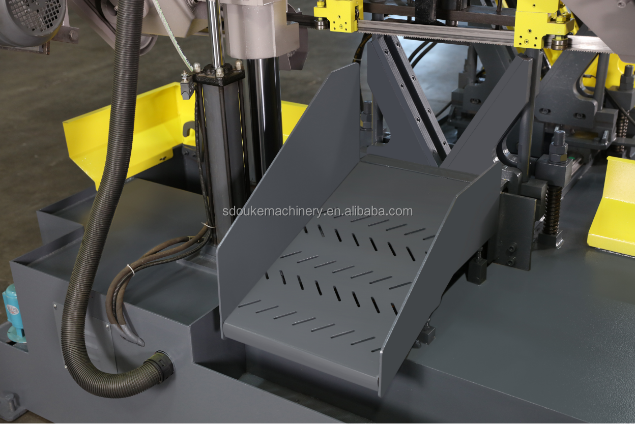 Ленточная пила по металлу промышленная горизонтальная H1-22N