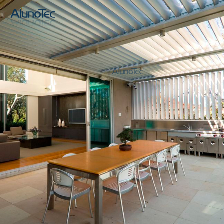 2020 Hot Sale Waterproof Retractable Aluminium Pergola with LED