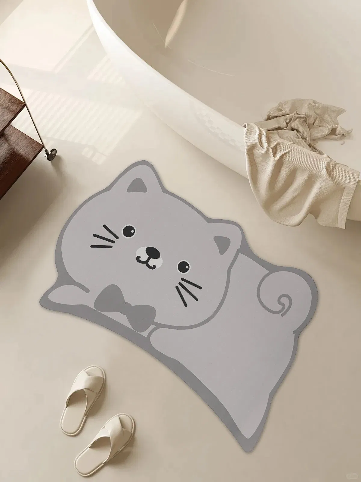 Diatomaceous Bath Mat Diatomaceous Earth Shower Mat Non-Slip Special-Shaped Mat Easy to Clean Lovable Pad
